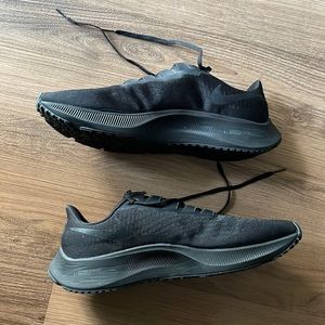 Like new Nike Air Zoom Pegasus 37